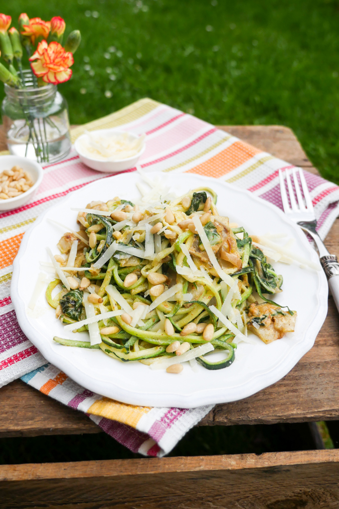  Low Carb Zucchini Noodles with Swiss Chard and Mascarpone 