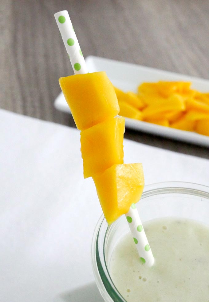 Mango skewer for smoothie